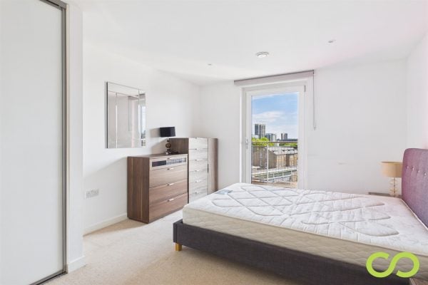 121604_99352_IMAGES_MAIN_1216041.jpg