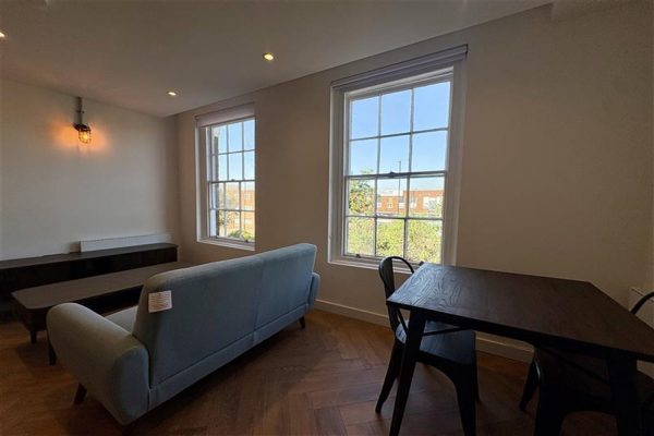 123368_98938_IMAGES_OTHER_1233685.jpg