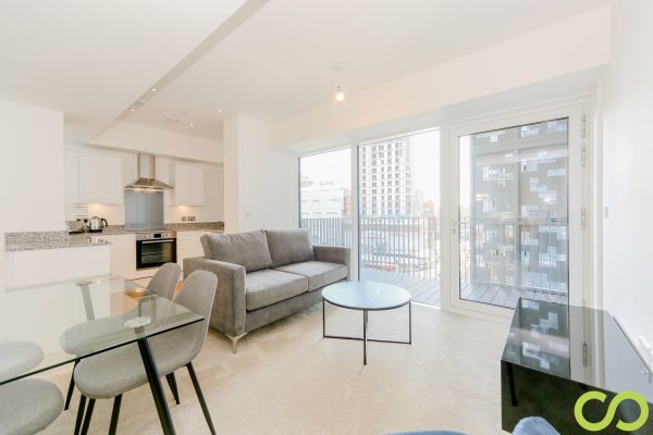 30403_98926_IMAGES_MAIN_304032.jpg